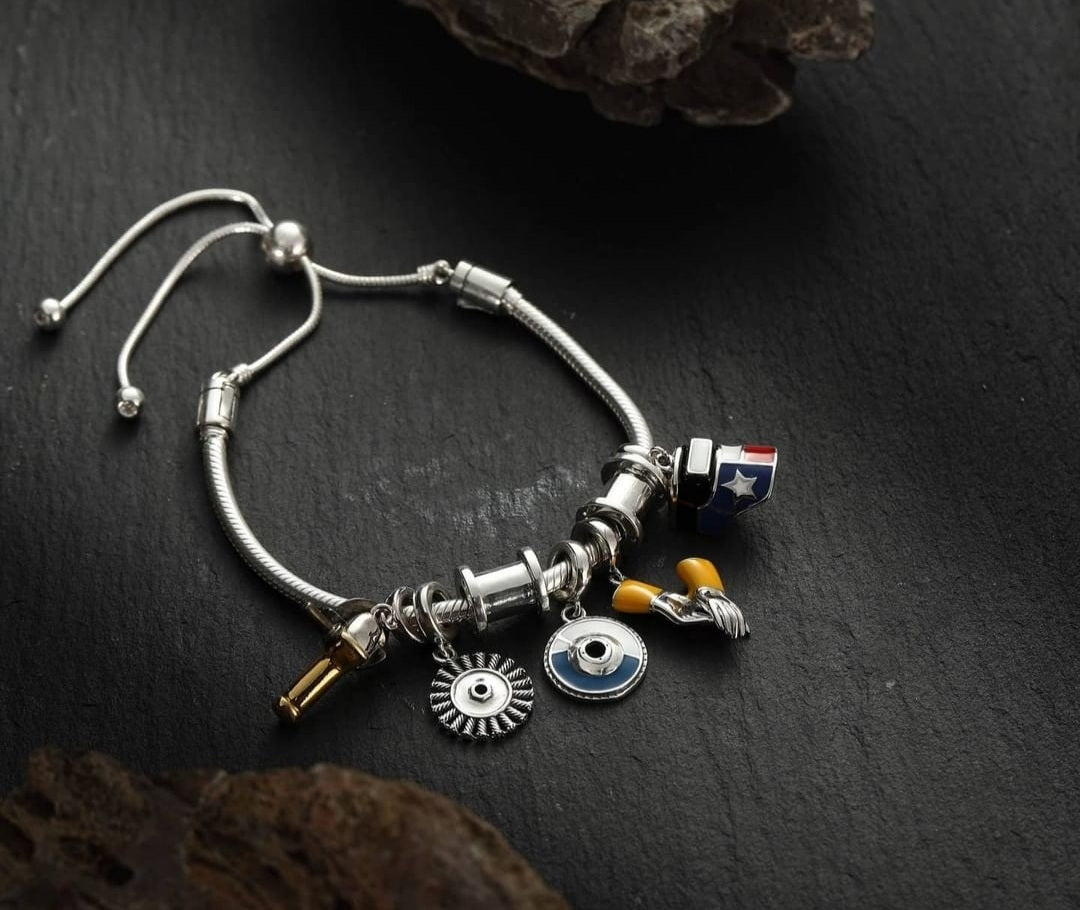 Wire wheels bracelet set