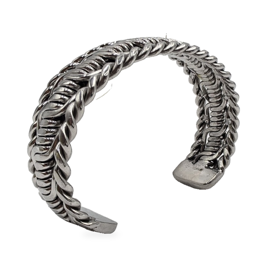 Silver-Tone Ribbed-Link Cuff — main view