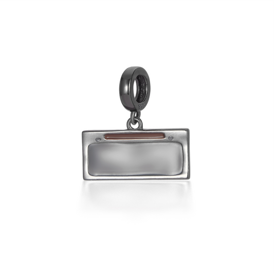Automatic lens Charm